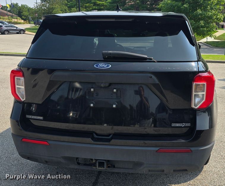 image for item DQ4489 2020 Ford Explorer Police Interceptor  SUV