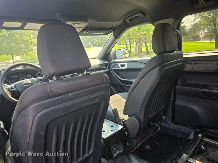 image for item DQ4489 2020 Ford Explorer Police Interceptor  SUV