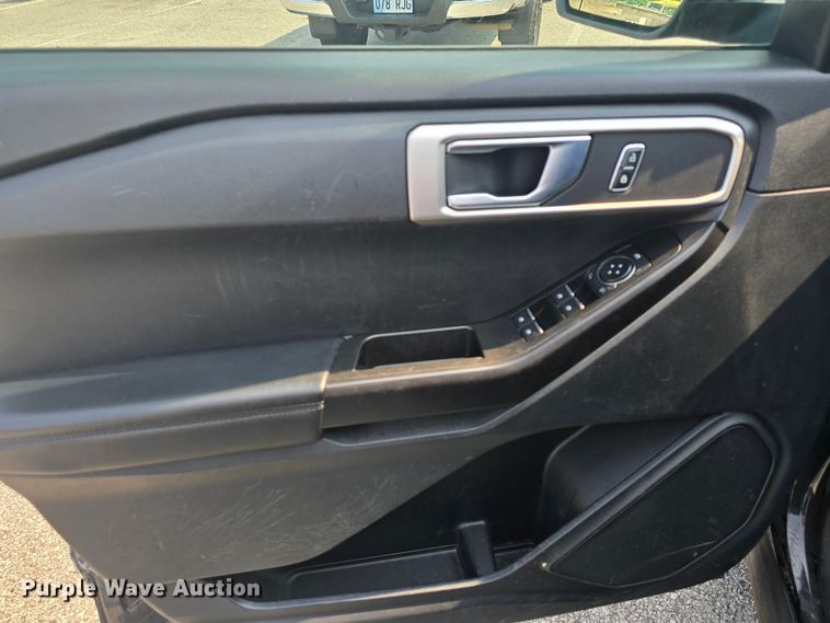 image for item DQ4489 2020 Ford Explorer Police Interceptor  SUV