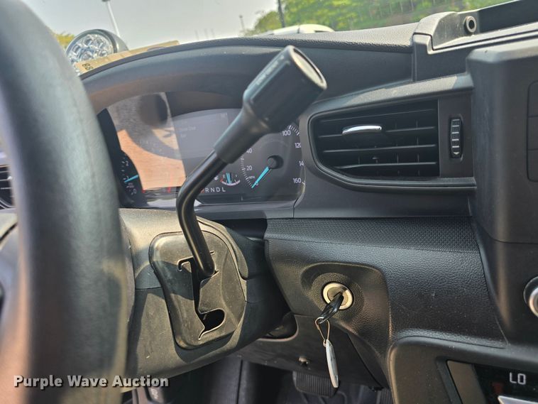 image for item DQ4489 2020 Ford Explorer Police Interceptor  SUV