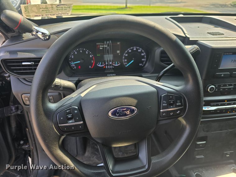 image for item DQ4489 2020 Ford Explorer Police Interceptor  SUV