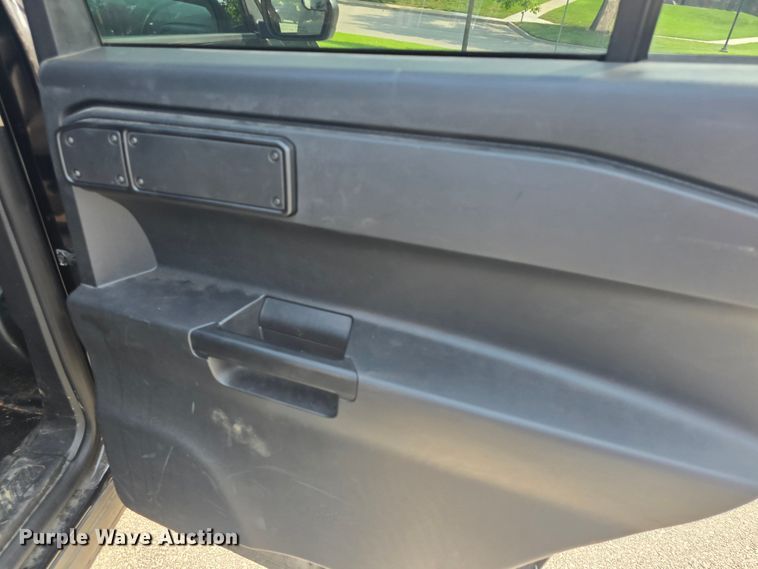 image for item DQ4489 2020 Ford Explorer Police Interceptor  SUV