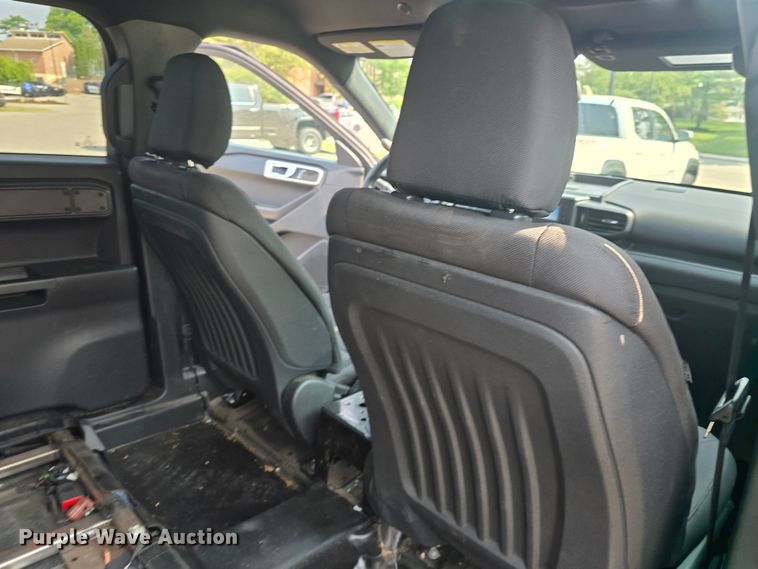 image for item DQ4489 2020 Ford Explorer Police Interceptor  SUV