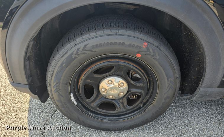 image for item DQ4489 2020 Ford Explorer Police Interceptor  SUV