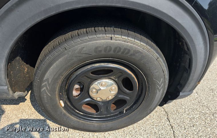 image for item DQ4489 2020 Ford Explorer Police Interceptor  SUV