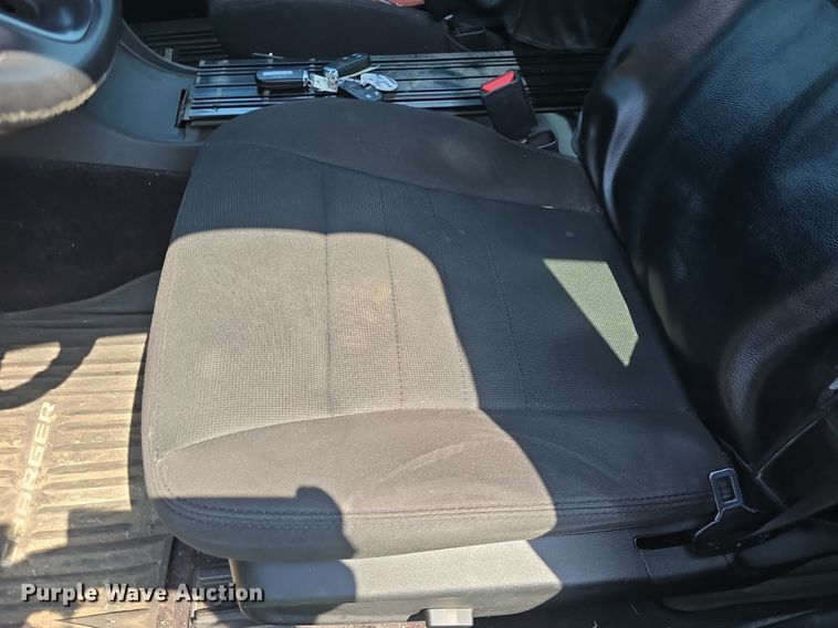 image for item DQ4513 2017 Dodge  Charger Police 