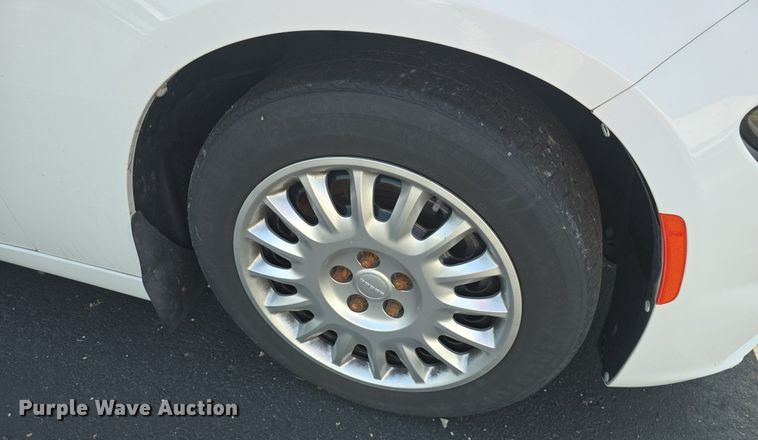 image for item DQ4521 2016 Dodge  Charger Police 