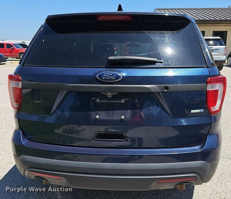 image for item DQ4534 2016 Ford Explorer Police Interceptor  SUV