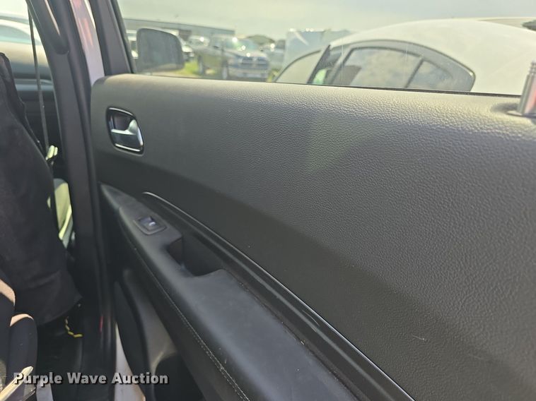 image for item DQ4536 2022 Dodge Durango H4 SUV