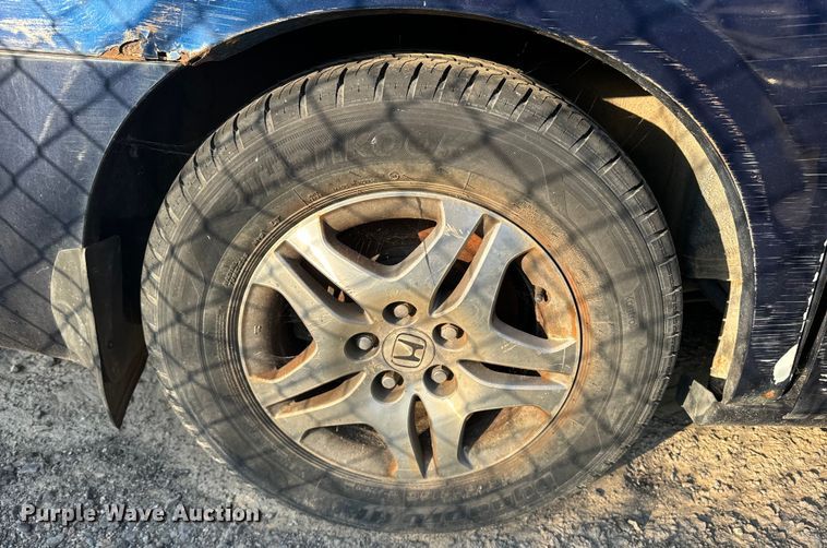 image for item DQ6912 2005 Honda Odyssey van