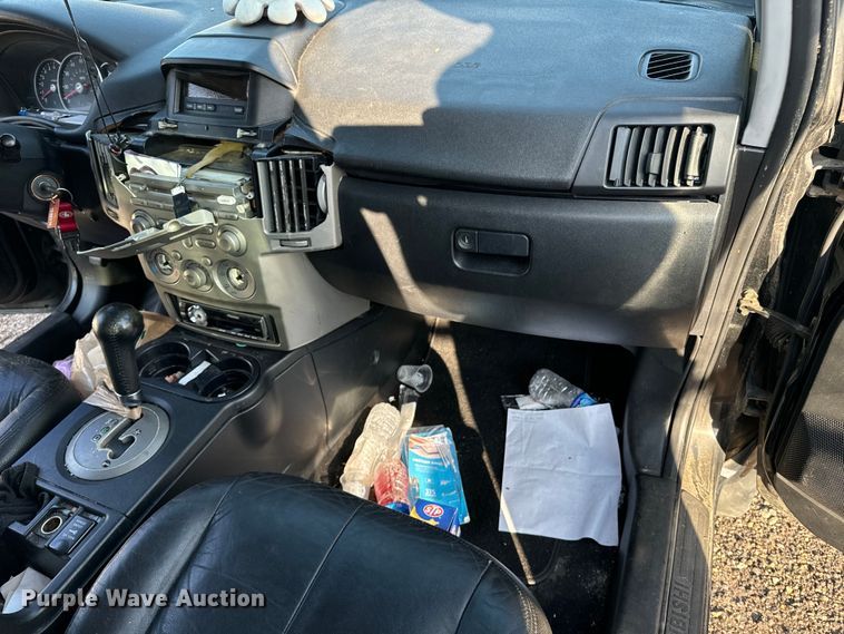 image for item DQ6914 2004 Mitsubishi  Endeavor SUV