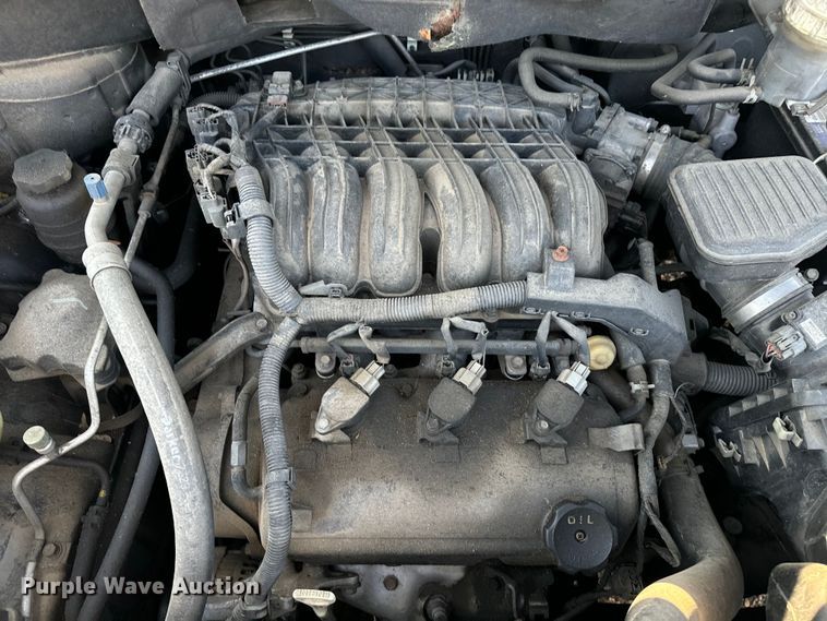 image for item DQ6914 2004 Mitsubishi  Endeavor SUV