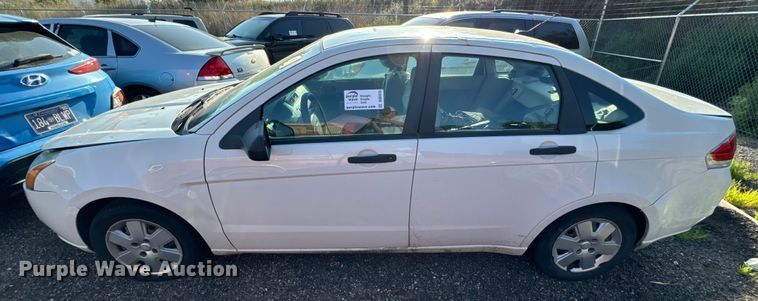 image for item DQ6915 2010 Ford Focus 