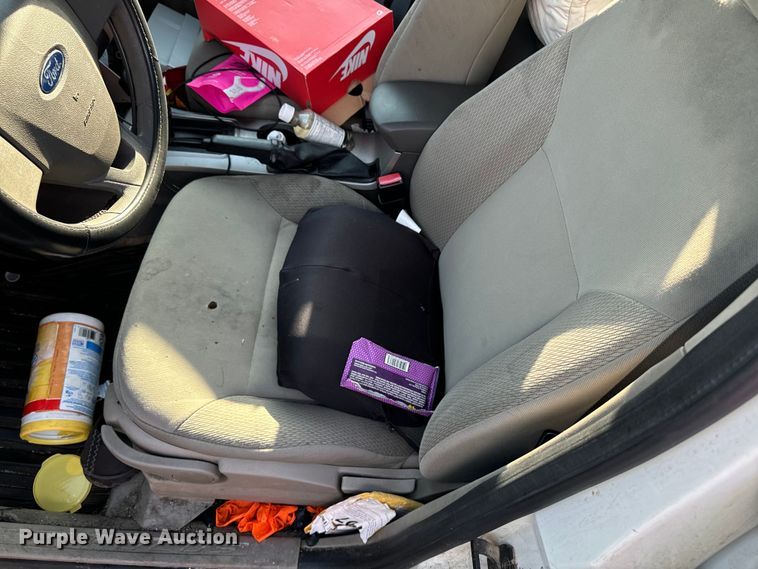 image for item DQ6915 2010 Ford Focus 