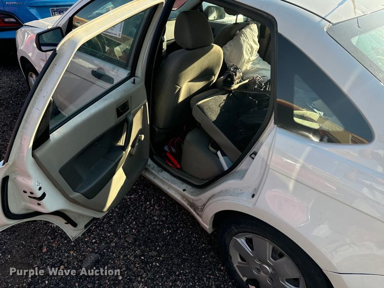 image for item DQ6915 2010 Ford Focus 