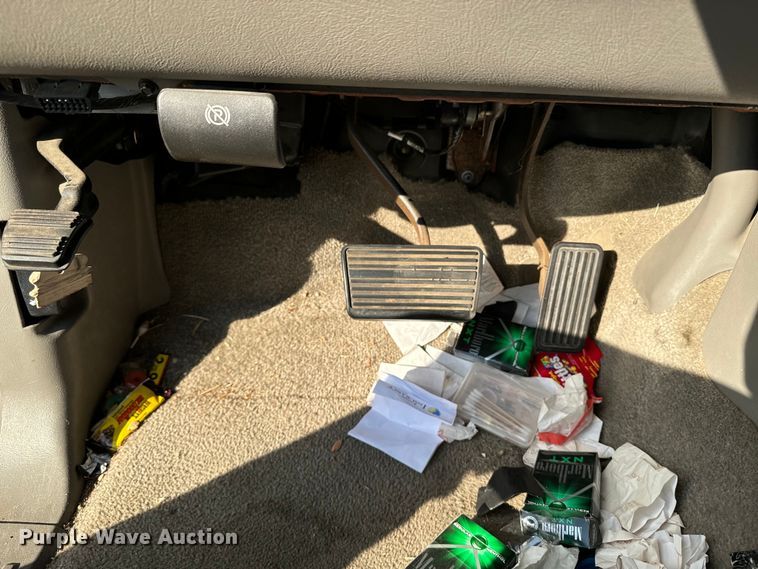 image for item DQ6916 2003 GMC Yukon SUV