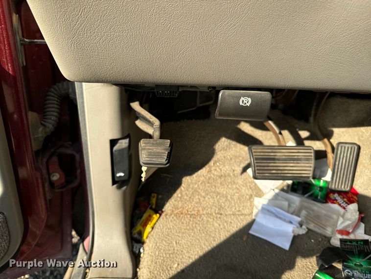 image for item DQ6916 2003 GMC Yukon SUV