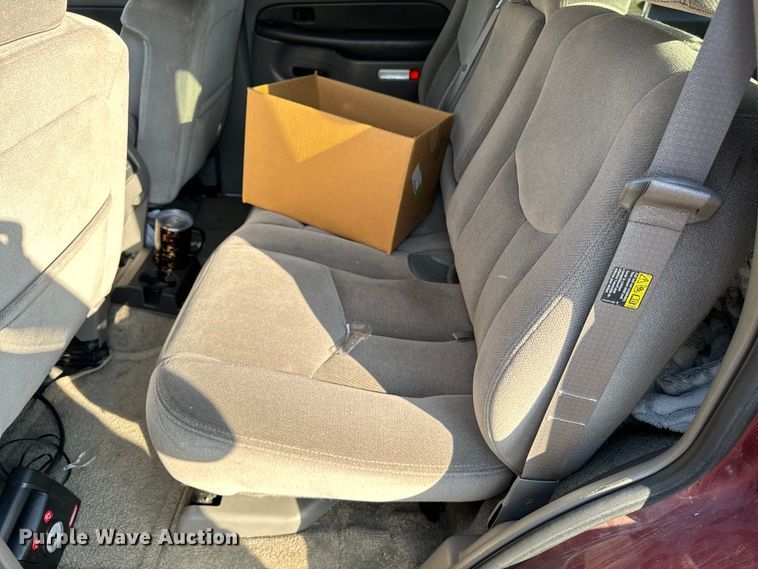 image for item DQ6916 2003 GMC Yukon SUV