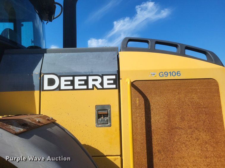 image for item DR4890 2005 John Deere  444J wheel loader