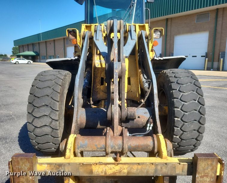 image for item DR4890 2005 John Deere  444J wheel loader