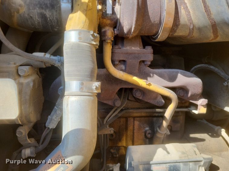 image for item DR4890 2005 John Deere  444J wheel loader