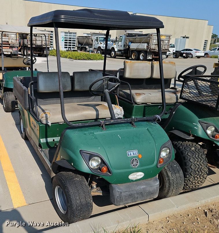 image for item DR8732 (3) golf carts