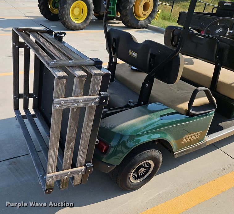 image for item DR8732 (3) golf carts