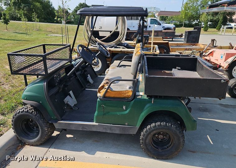 image for item DR8732 (3) golf carts