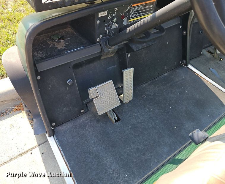 image for item DR8732 (3) golf carts