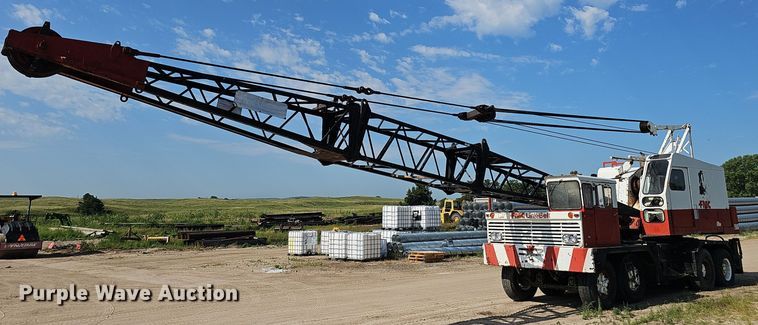 image for item DS4651 1982 FMC Link-Belt HC-78B crane