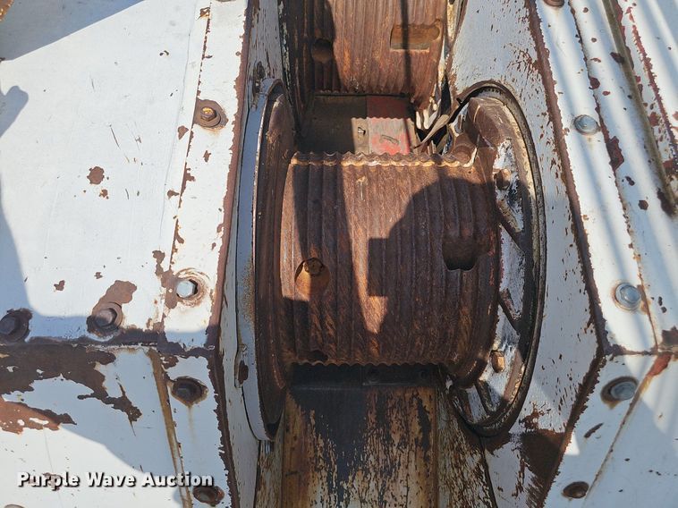 image for item DS4651 1982 FMC Link-Belt HC-78B crane