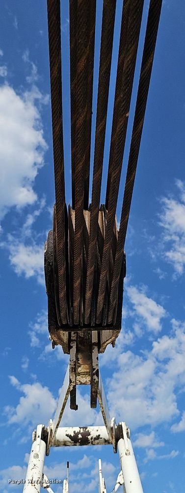 image for item DS4651 1982 FMC Link-Belt HC-78B crane