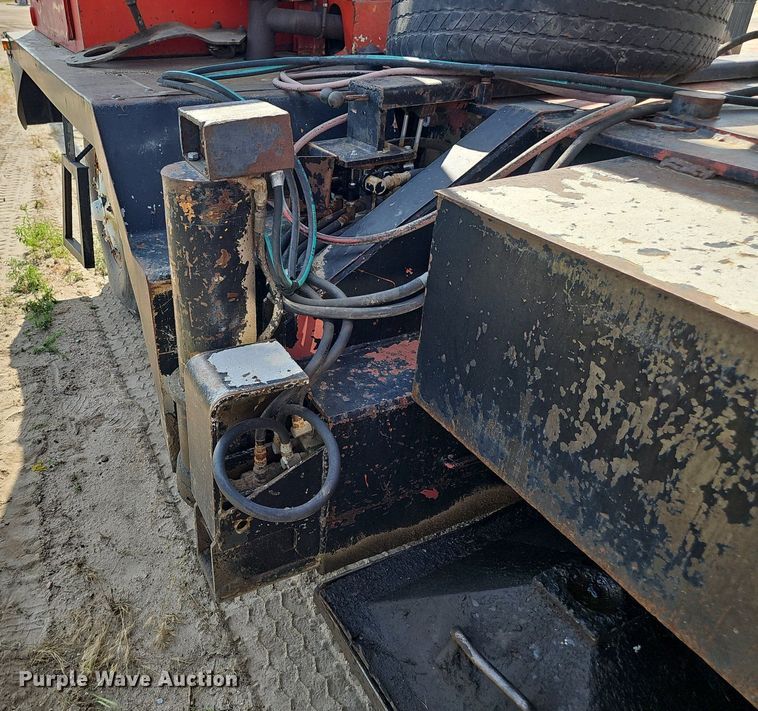 image for item DS4651 1982 FMC Link-Belt HC-78B crane