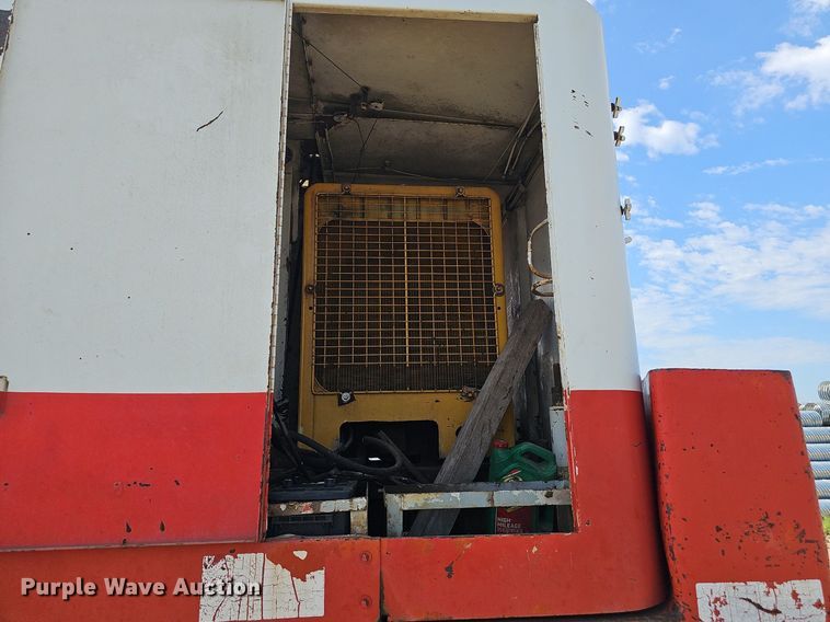 image for item DS4651 1982 FMC Link-Belt HC-78B crane