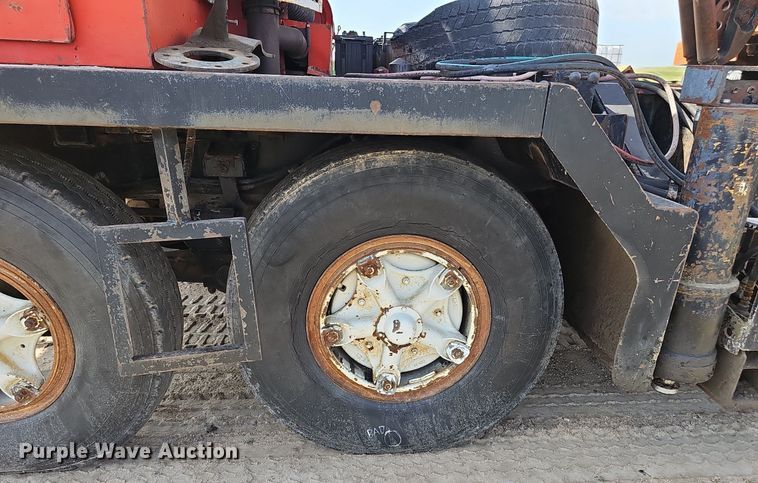 image for item DS4651 1982 FMC Link-Belt HC-78B crane