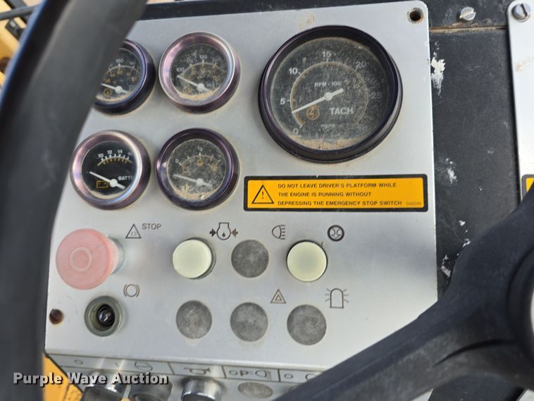 image for item DS4652 1995 Dynapac CC421 double drum vibratory roller