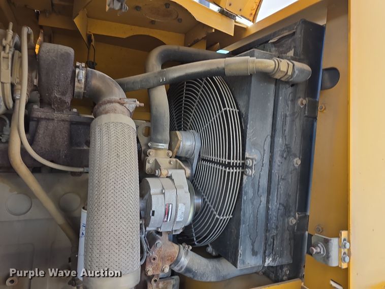 image for item DS4652 1995 Dynapac CC421 double drum vibratory roller