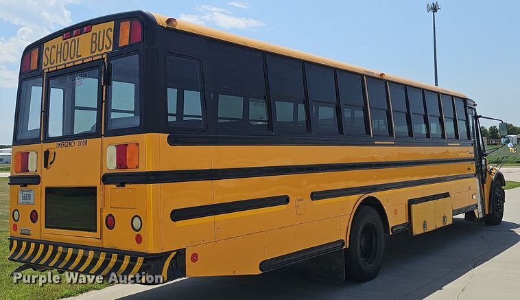 image for item DS4654 2009 Freightliner B2B school bus