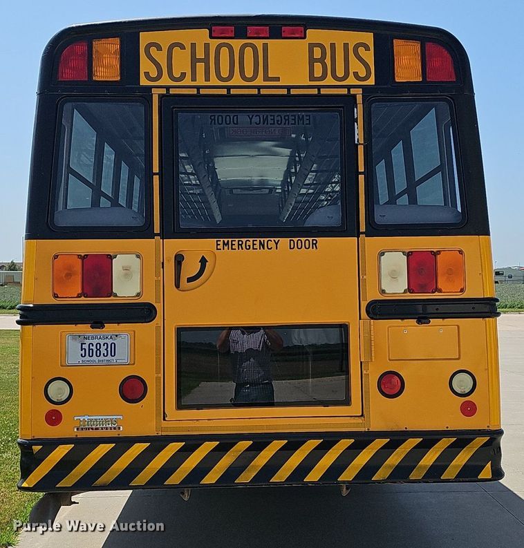 image for item DS4654 2009 Freightliner B2B school bus
