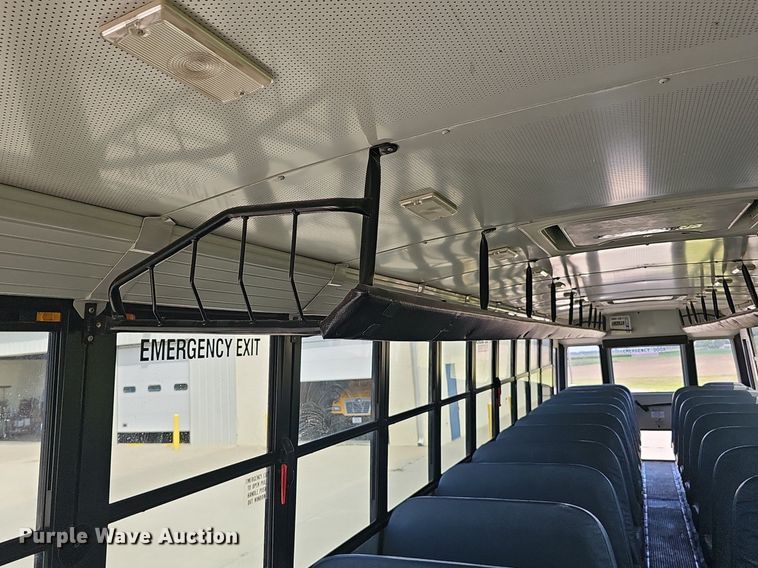 image for item DS4654 2009 Freightliner B2B school bus