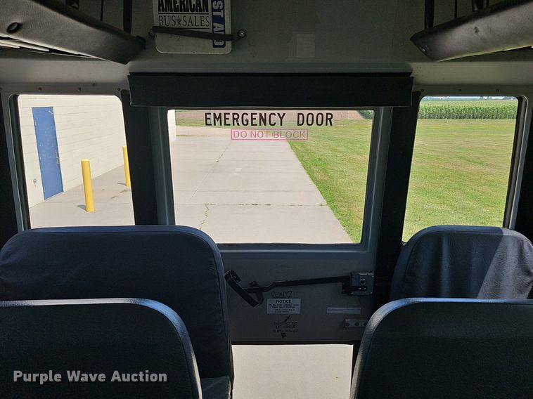 image for item DS4654 2009 Freightliner B2B school bus