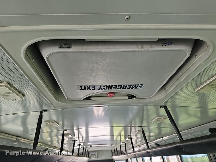 image for item DS4654 2009 Freightliner B2B school bus