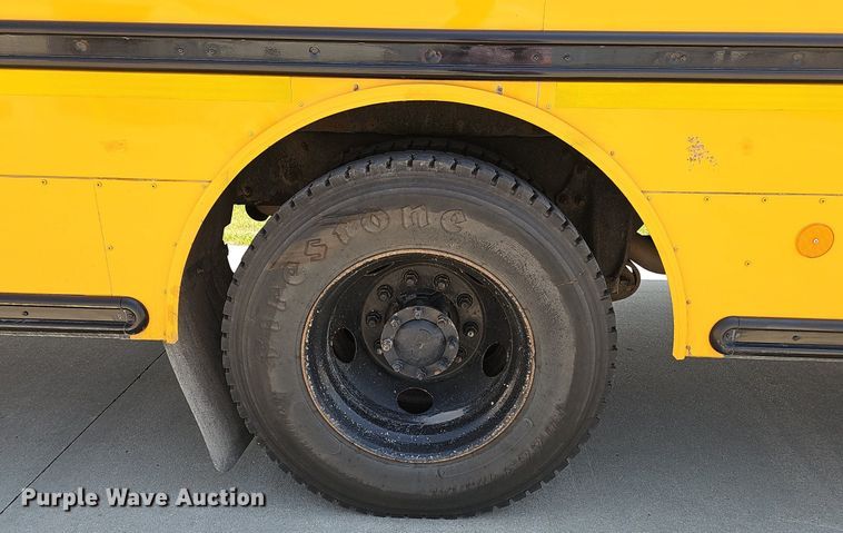 image for item DS4654 2009 Freightliner B2B school bus