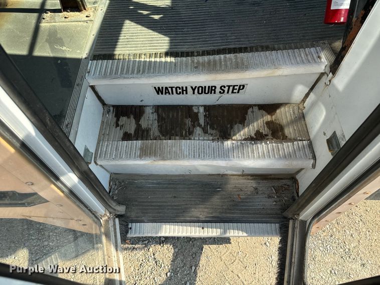 image for item DX3472 1994 Chevrolet  G30 school bus