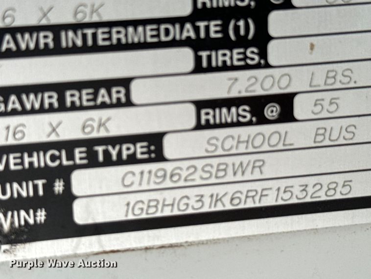 image for item DX3472 1994 Chevrolet  G30 school bus