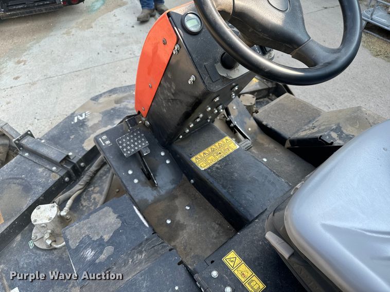image for item DX3505 Jacobsen Turfcat lawn mower