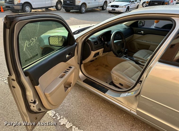 image for item EG0490 2008 Ford Fusion 