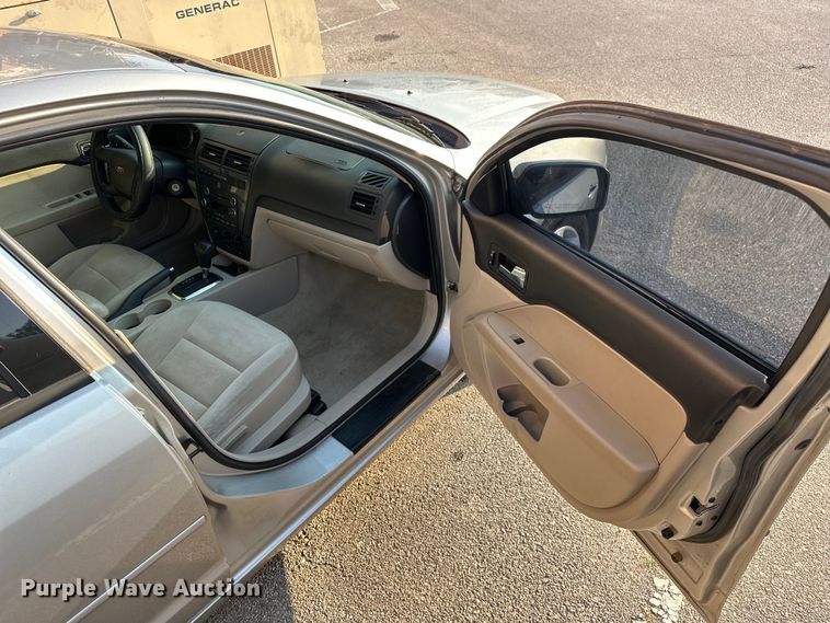 image for item EG0490 2008 Ford Fusion 