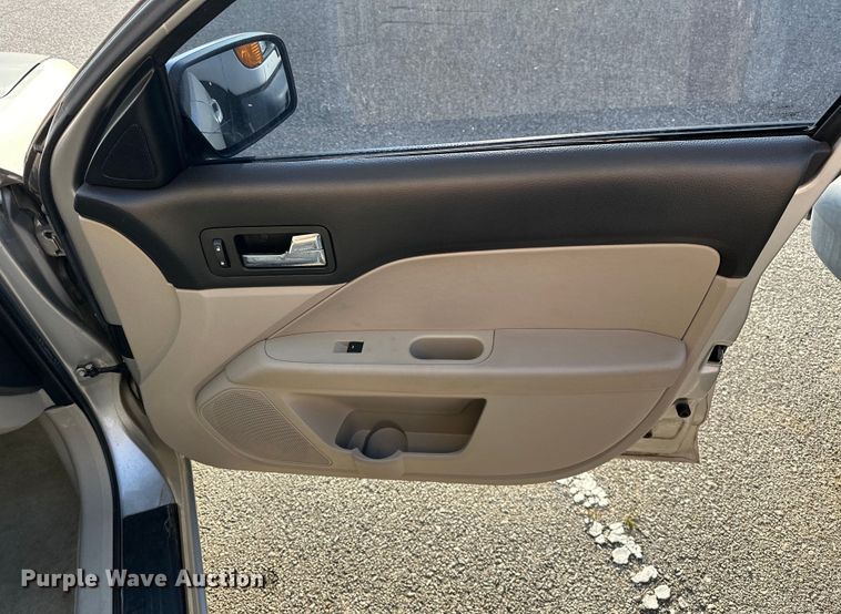 image for item EG0490 2008 Ford Fusion 