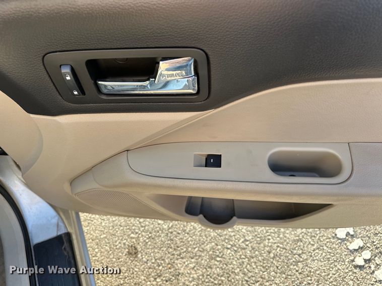 image for item EG0490 2008 Ford Fusion 